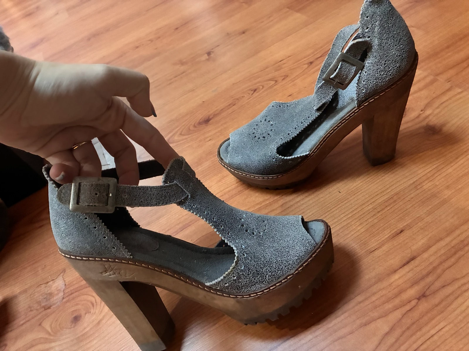 Chaussures à Talons Gris en Daim | Taille 37 | Élégantes – photo 2